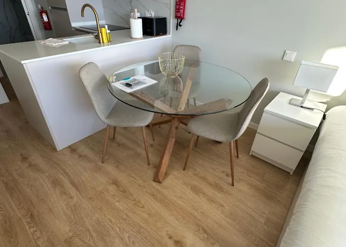 New Douro Tower 305 With Shared Pool And Parking *