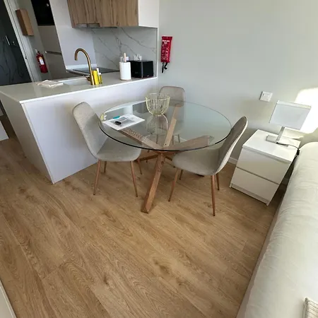 New Douro Tower 305 With Shared Pool And Parking *